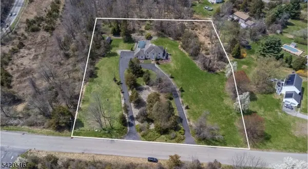 5 Oxbow Ln, Hardyston Twp., NJ 07416