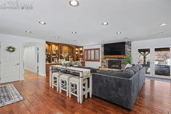 2000 Sundown DR, Colorado Springs, CO 80905