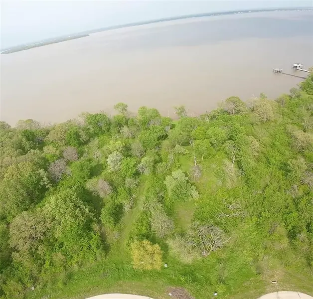 8487 Southern Shore Court, Kemp, TX 75143