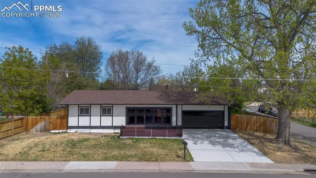 6735 W 2nd AVE, Lakewood, CO 80226