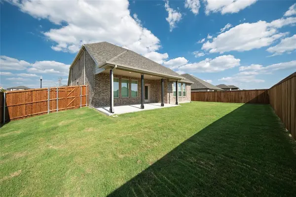 102 National Court, Forney, TX 75126