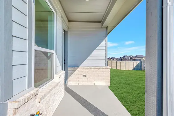 8912 Chestnut Lane, Justin, TX 76247