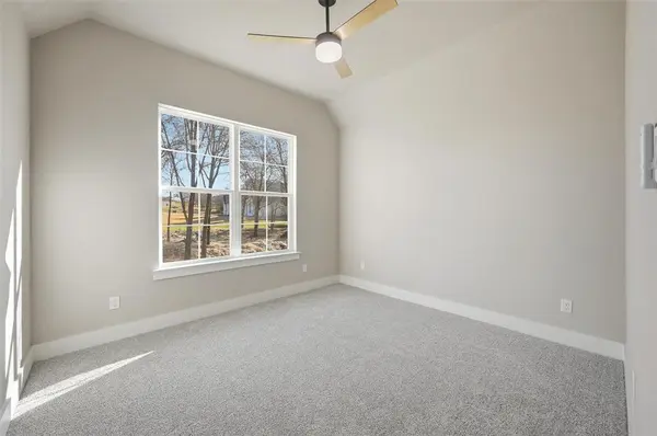 1053 Llano Way, Poolville, TX 76487