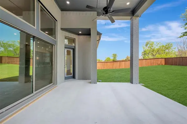 2108 Lakeside Drive, Lakewood Village, TX 75068