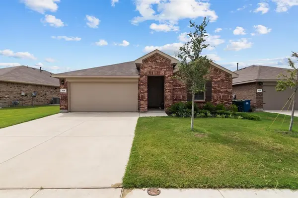729 Emmons Creek Street, Justin, TX 76247