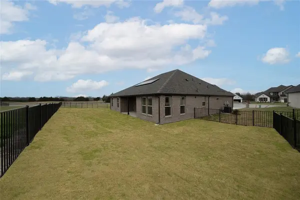 2715 Triumph Court, Heath, TX 75126