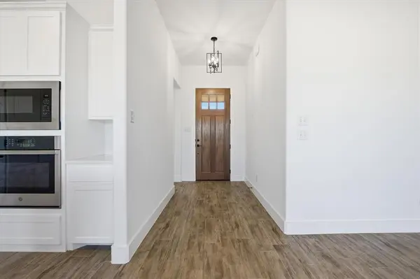 113 Cattleman Drive, Poolville, TX 76487