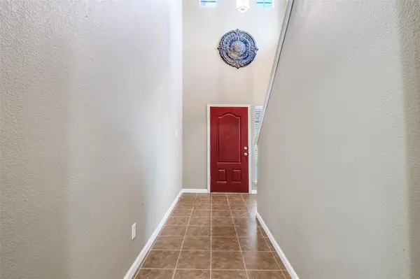 4018 Houston Drive, Heartland, TX 75126