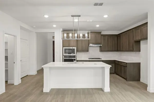 1443 Canadian Lane, Van Alstyne, TX 75495