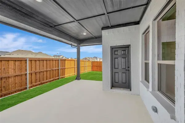 9413 Ambrosia Street, Mesquite, TX 75126