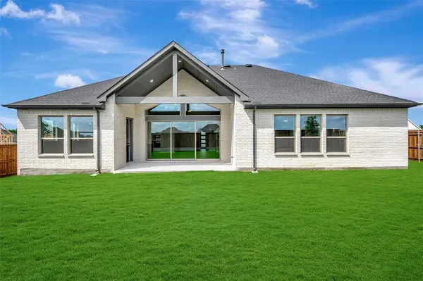 1951 Grand Avenue, Rockwall, TX 75087