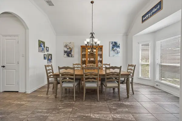 4306 Gulls Landing Circle, Garland, TX 75043