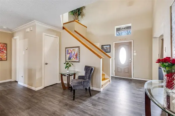 8009 Trophy Court, Rowlett, TX 75089