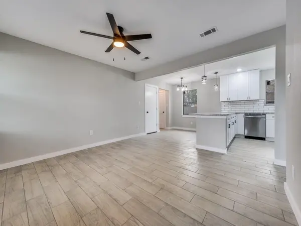 2619 Richland Avenue, Farmers Branch, TX 75234