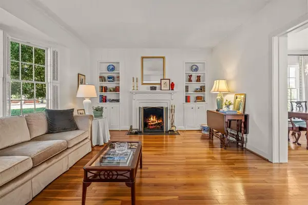 3628 Potomac Avenue, Fort Worth, TX 76107