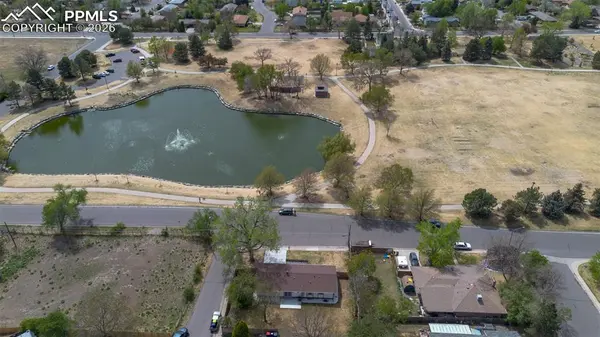 6735 W 2nd AVE, Lakewood, CO 80226