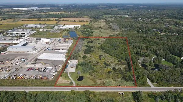 2768 Davis DR, East Gwillimbury, ON L3Y 4W1