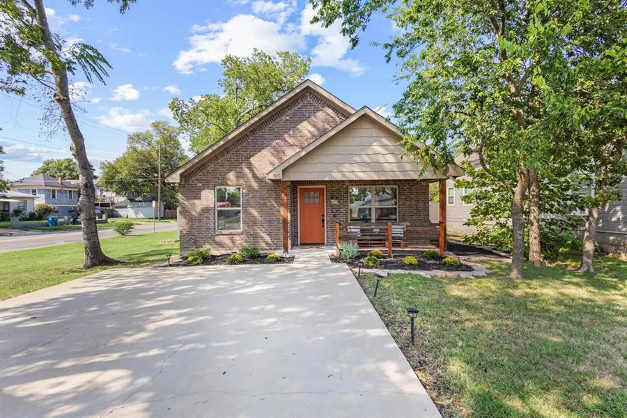 1031 W Gandy Street, Denison, TX 75020