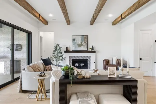 8288 Western, The Colony, TX 75056