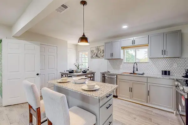 23538 Fm 3225, Tool, TX 75143