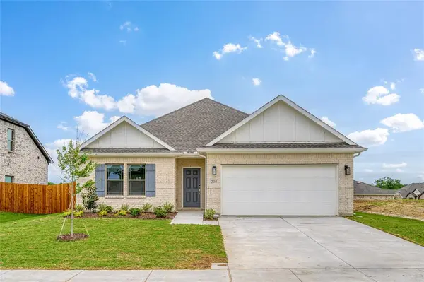 205 Woodhollow Drive, Blue Ridge, TX 75424