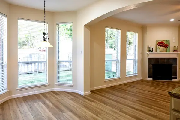 2136 Newport Drive, Flower Mound, TX 75028