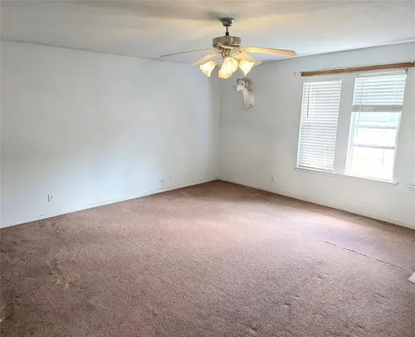 8853 E Buffalo Circle, Willis, TX 77378