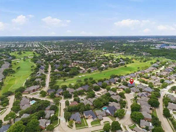 1917 Vintage Drive, Corinth, TX 76210