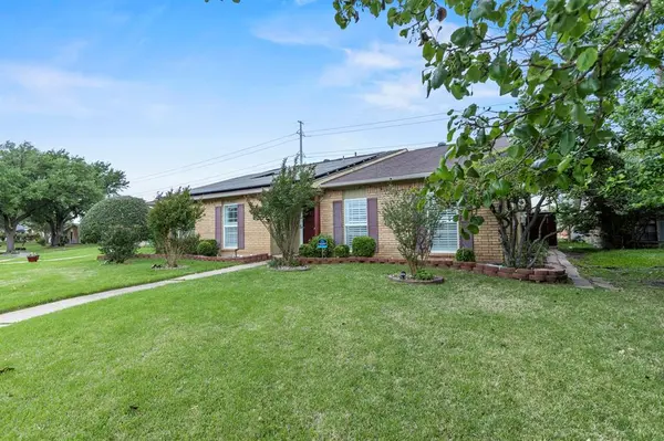 413 Hardwood Trail, Mesquite, TX 75150