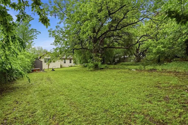 1606 Mentor Avenue, Dallas, TX 75216