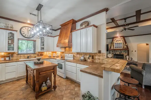 10248 N Poetry Lane, Poetry, TX 75160