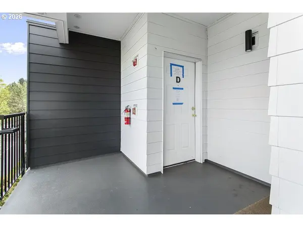 622 S NEVADA ST #D, Portland, OR 97219