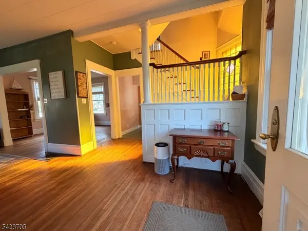 28 W Union Ave, Bound Brook Boro, NJ 08805