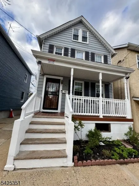 187 Redmond St, New Brunswick City, NJ 08901