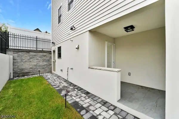 182 East 25th Street #A, Paterson City, NJ 07514