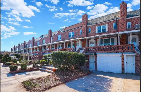 318 Bay 11th ST, Brooklyn, NY 11228