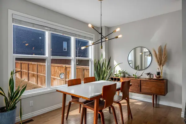 192 Nolanhurst HTS NW, Calgary, AB T3R 1S6