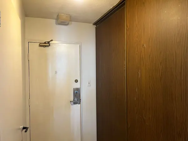 3 Massey SQ #Ph06, Toronto E03, ON M4C 5L5