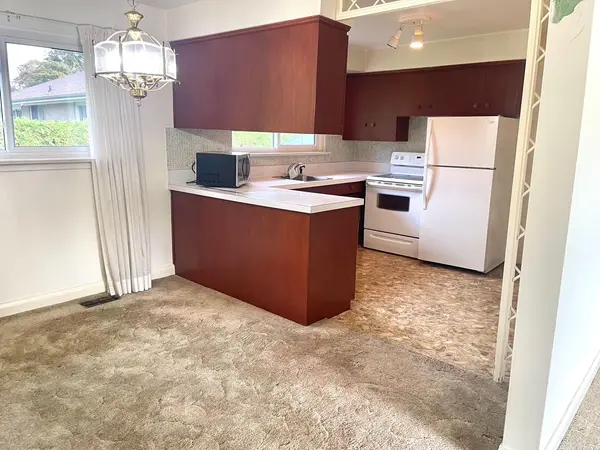 6 Galsworthy DR, Markham, ON L3P 1S8