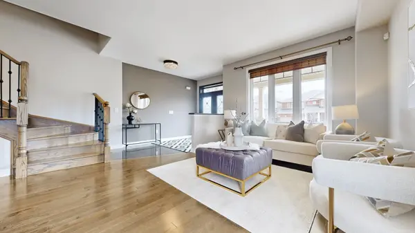 51 Farmhouse CRES, Richmond Hill, ON L4E 0M1