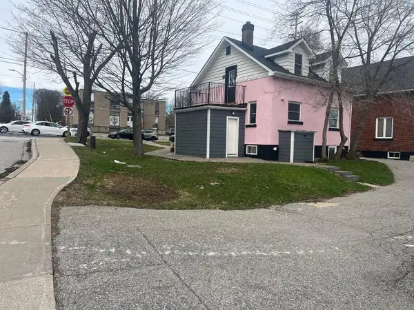 45 Major Mackenzie DR E, Richmond Hill, ON L4C 1G8