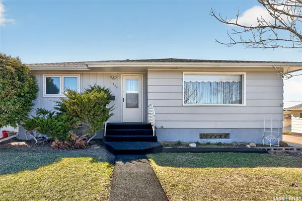 1320 Grafton AVENUE, Moose Jaw, SK S6H 3S8