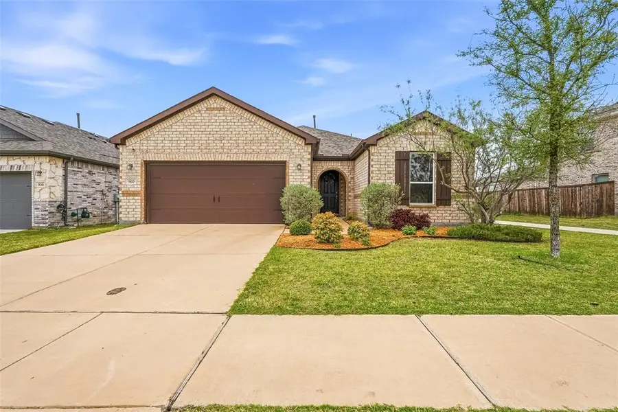 960 Tule Drive, Aubrey, TX 76227