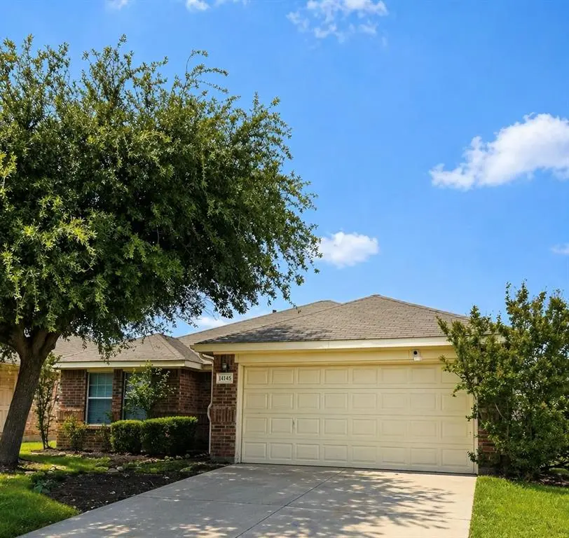 14145 Snaffle Bit Trail, Fort Worth, TX 76052