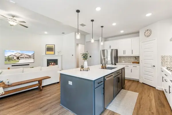 313 Savannah Lane, Oak Point, TX 75068