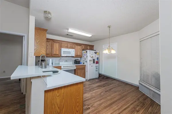 12212 Stillglen Trail, Fort Worth, TX 76028