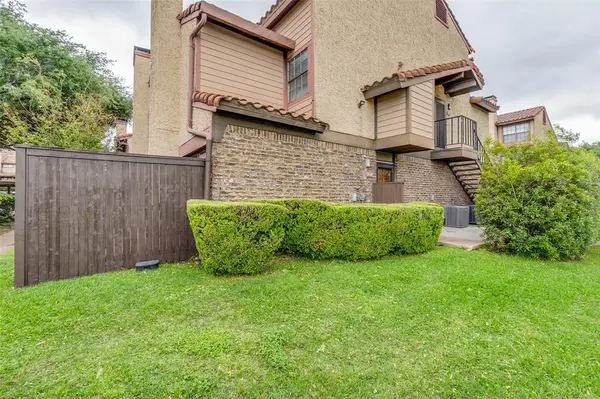 4800 Northway Drive #16 B, Dallas, TX 75206