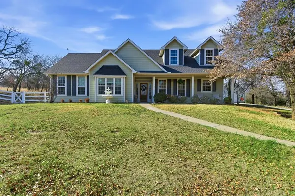 240 Johnson Bend Road, Weatherford, TX 76088