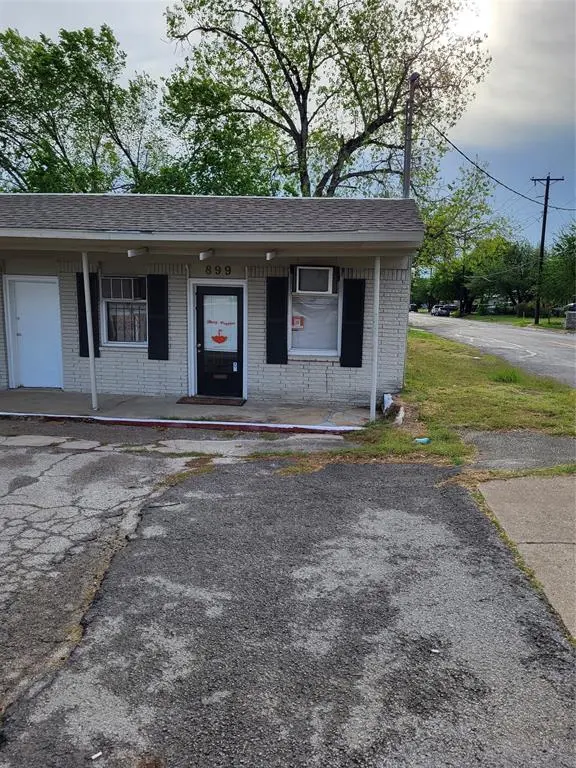 899 S Cherry Lane #1A & 2B, White Settlement, TX 76108