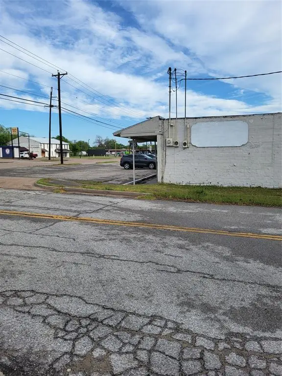 899 S Cherry Lane #1A & 2B, White Settlement, TX 76108